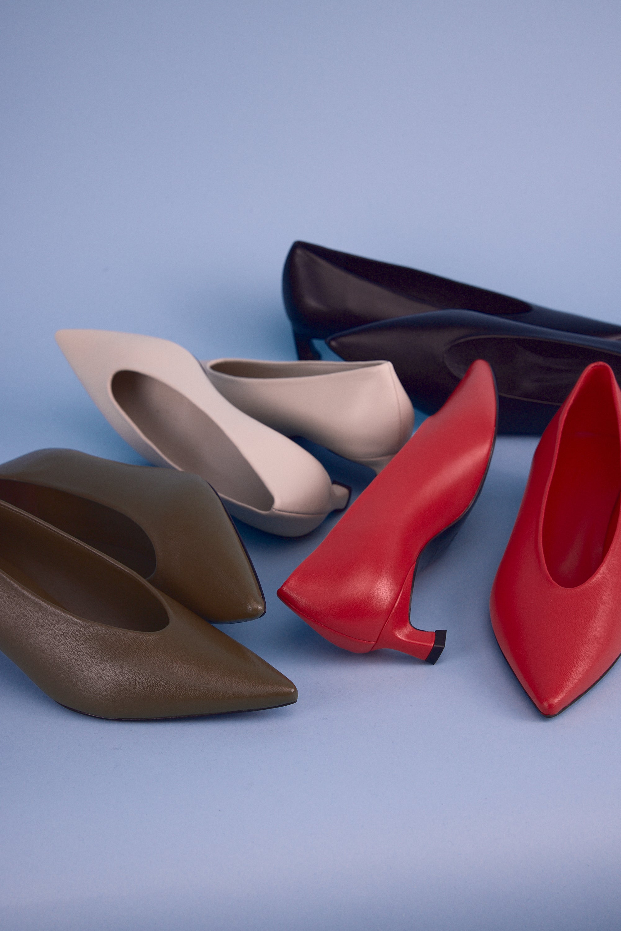 Heaven pump in olive