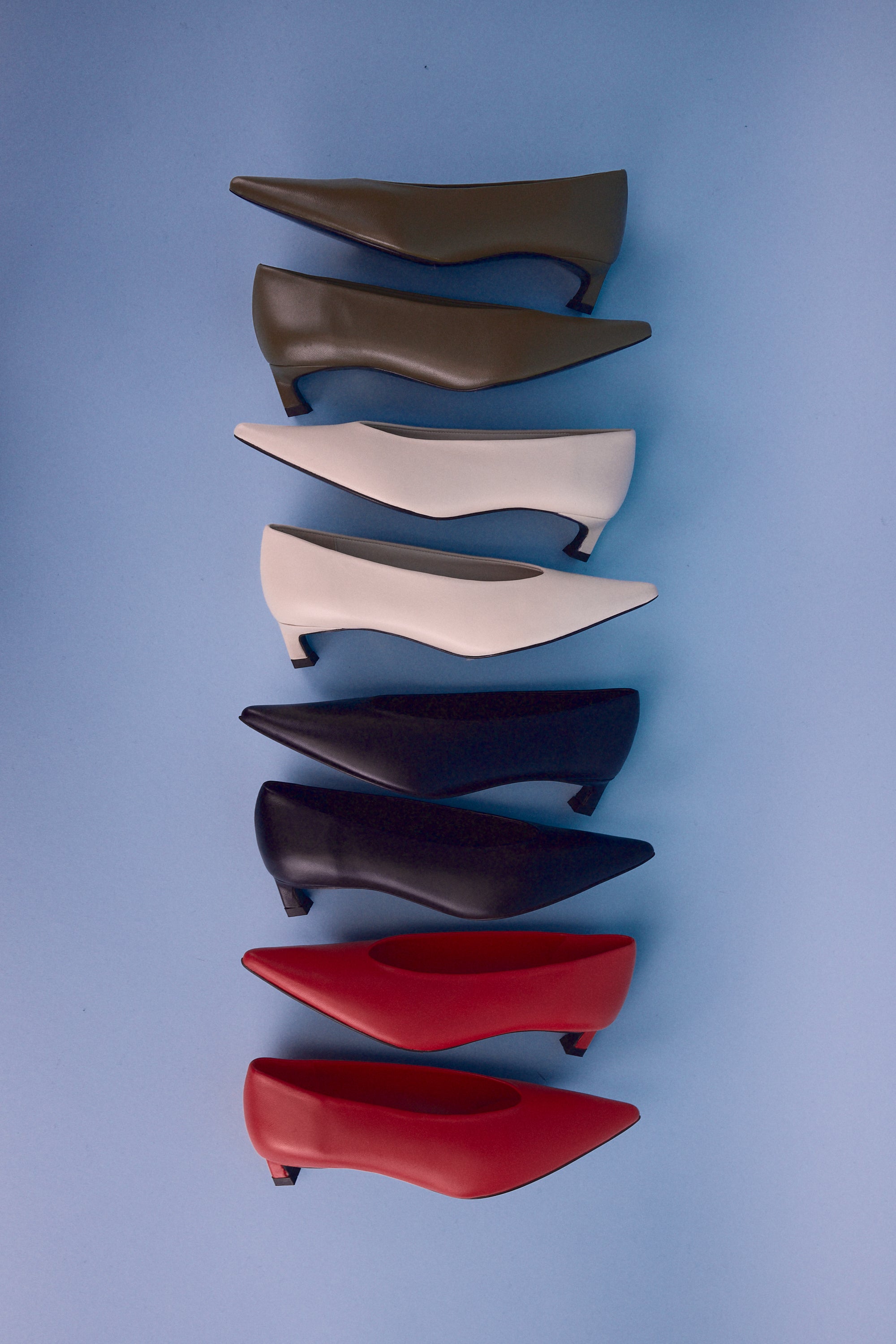 Heaven pump in olive